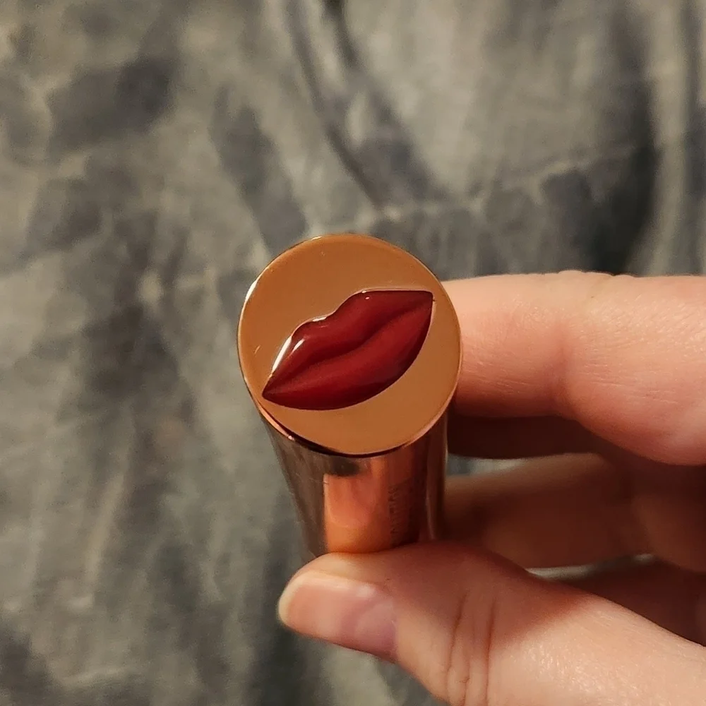 Revolution Beauty London Lipstick (Ruby) & Clear Gloss Bundle